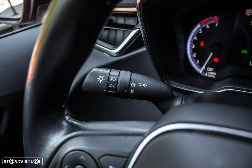 Toyota Corolla Touring Sports 1.8 Hybrid Exclusive - 17