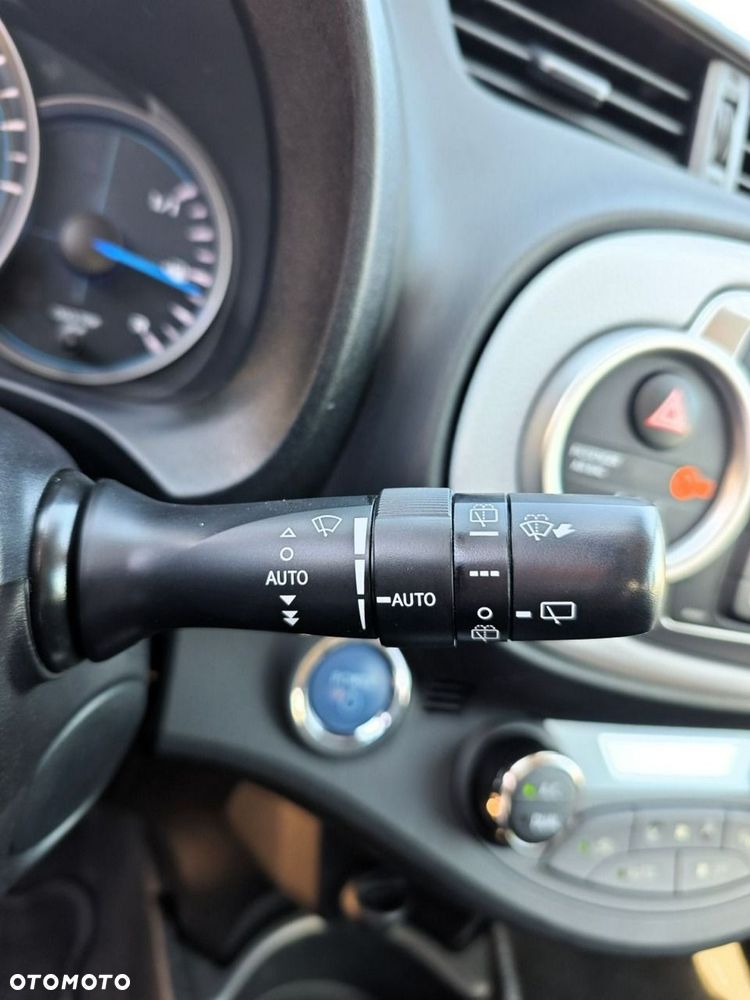 Toyota Yaris - 19