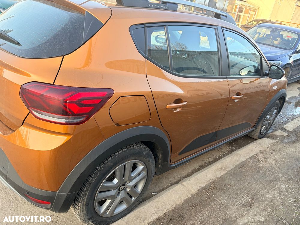 Dacia Sandero Stepway ECO-G 100 MT6 Comfort - 5