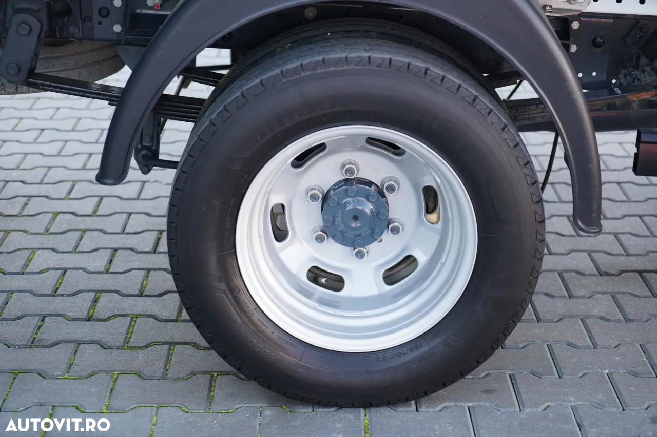 Iveco DAILY 35-140 / CAMION CU OPȚIUNI / BASCULATOR / DUBLU / TRUSA DE SCULE / IMPORTAT / CONTRACT POST-SERVICE - 23