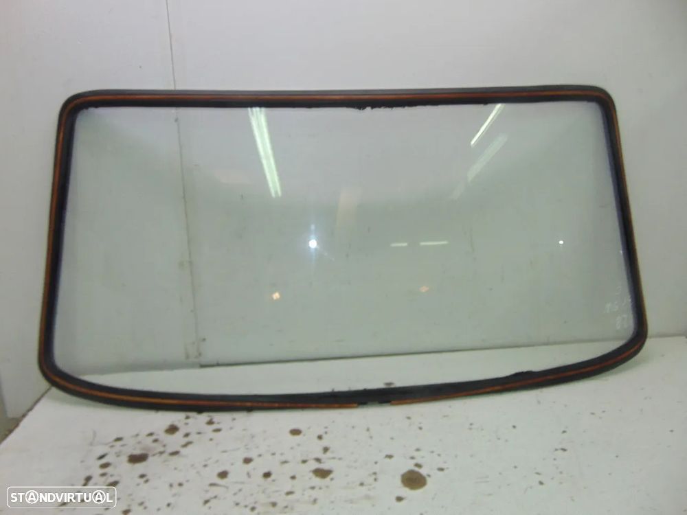 Fiat 128 para-brisas - 1