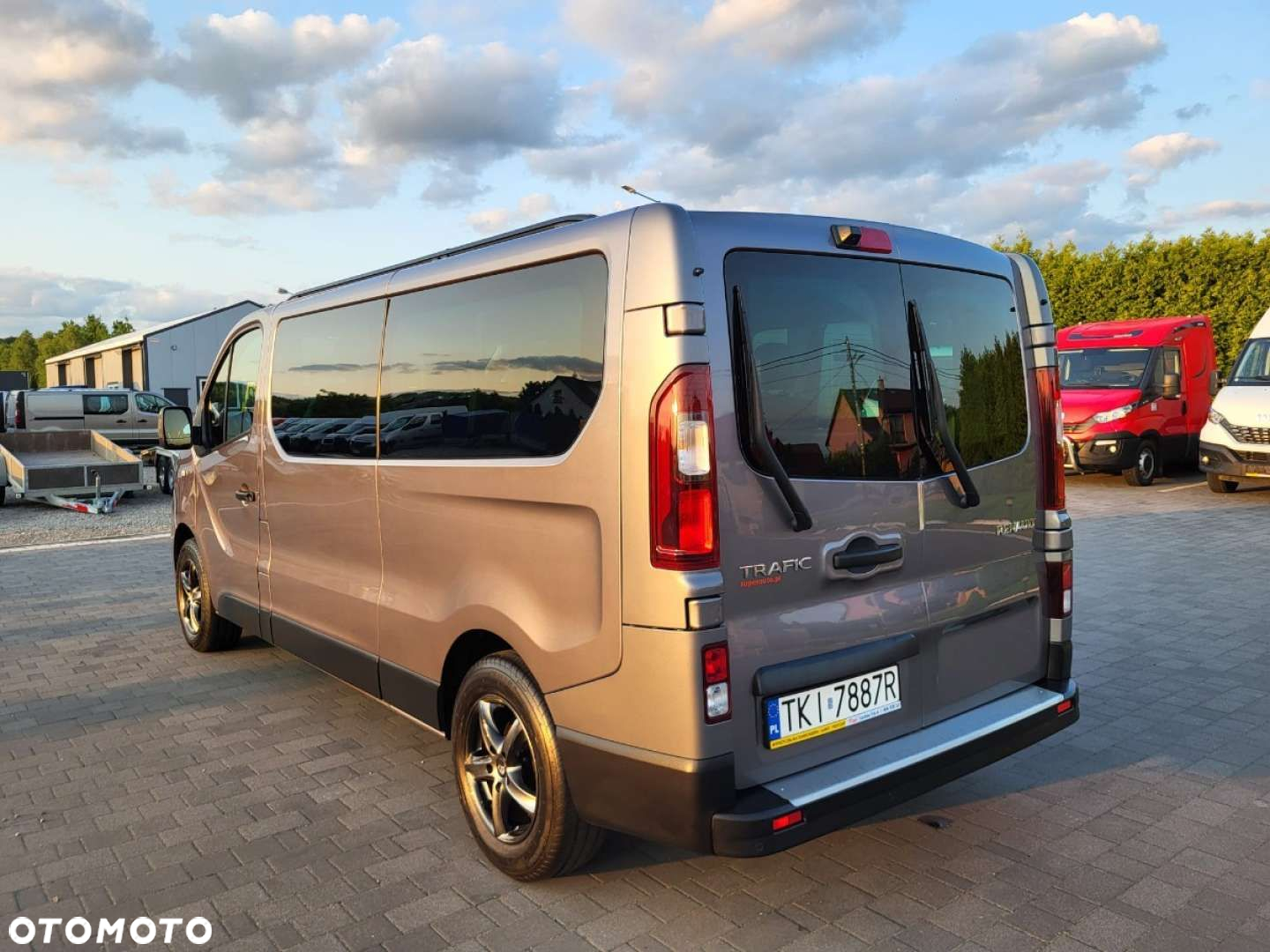Renault Trafic - 24