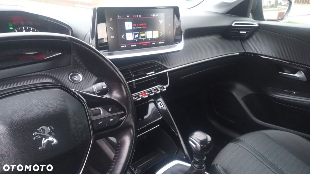 Peugeot 208 PureTech 100 Allure - 18