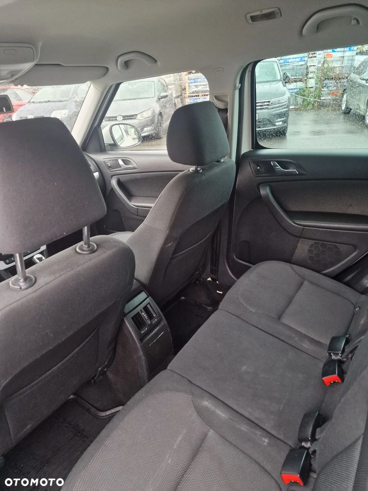 Skoda Yeti 2.0 TDI 4x4 Adventure - 5