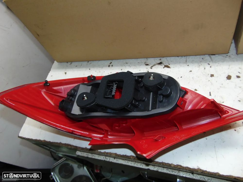 Opel Corsa D farolins - 3