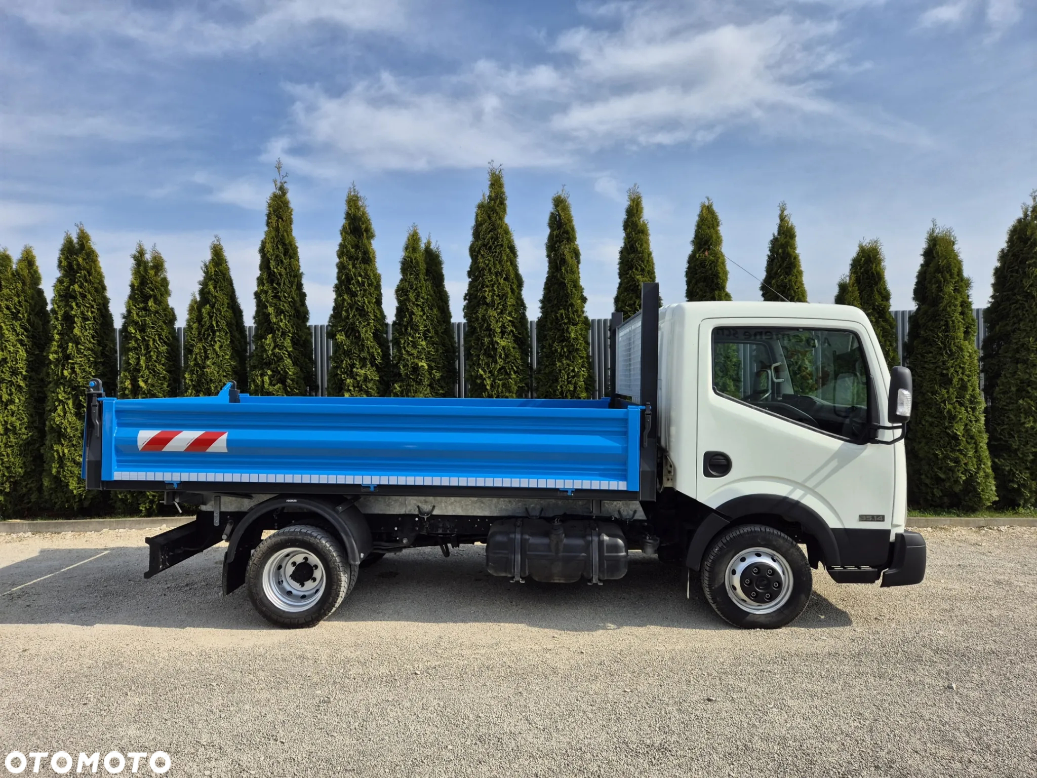 Nissan Cabstar 35.14 2.5 140KM Wywrotka, NT400 - 22