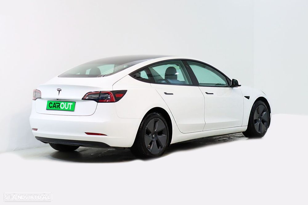 Tesla Model 3 - 2