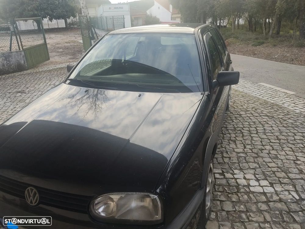 VW Golf 1.9 TDi GT - 1