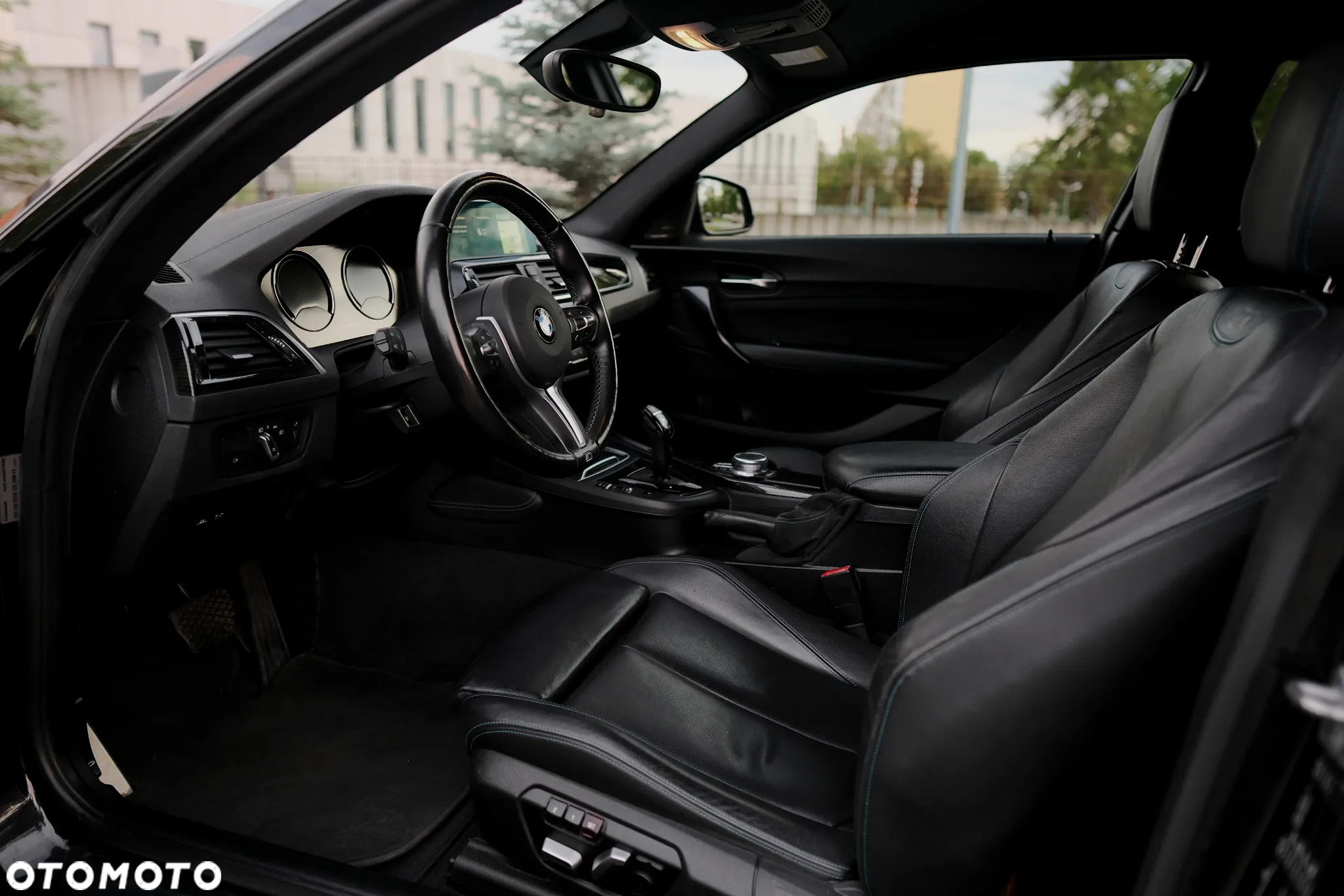 BMW 1M - 27