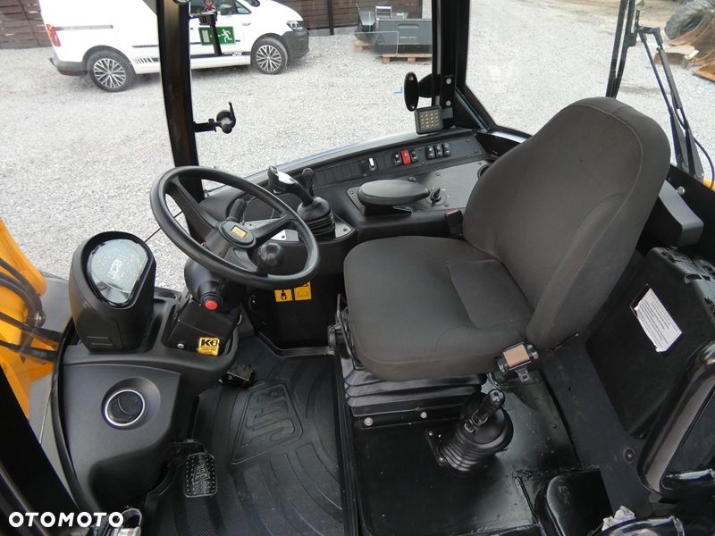 JCB 406 z Niemiec / Tylko 2803mtg / Bez DPF / Ładny Stan / - 9