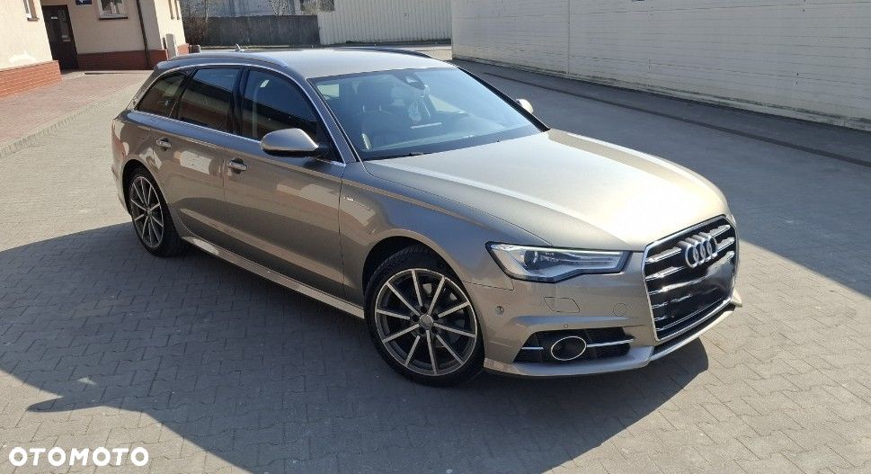 Audi A6 Avant - 1
