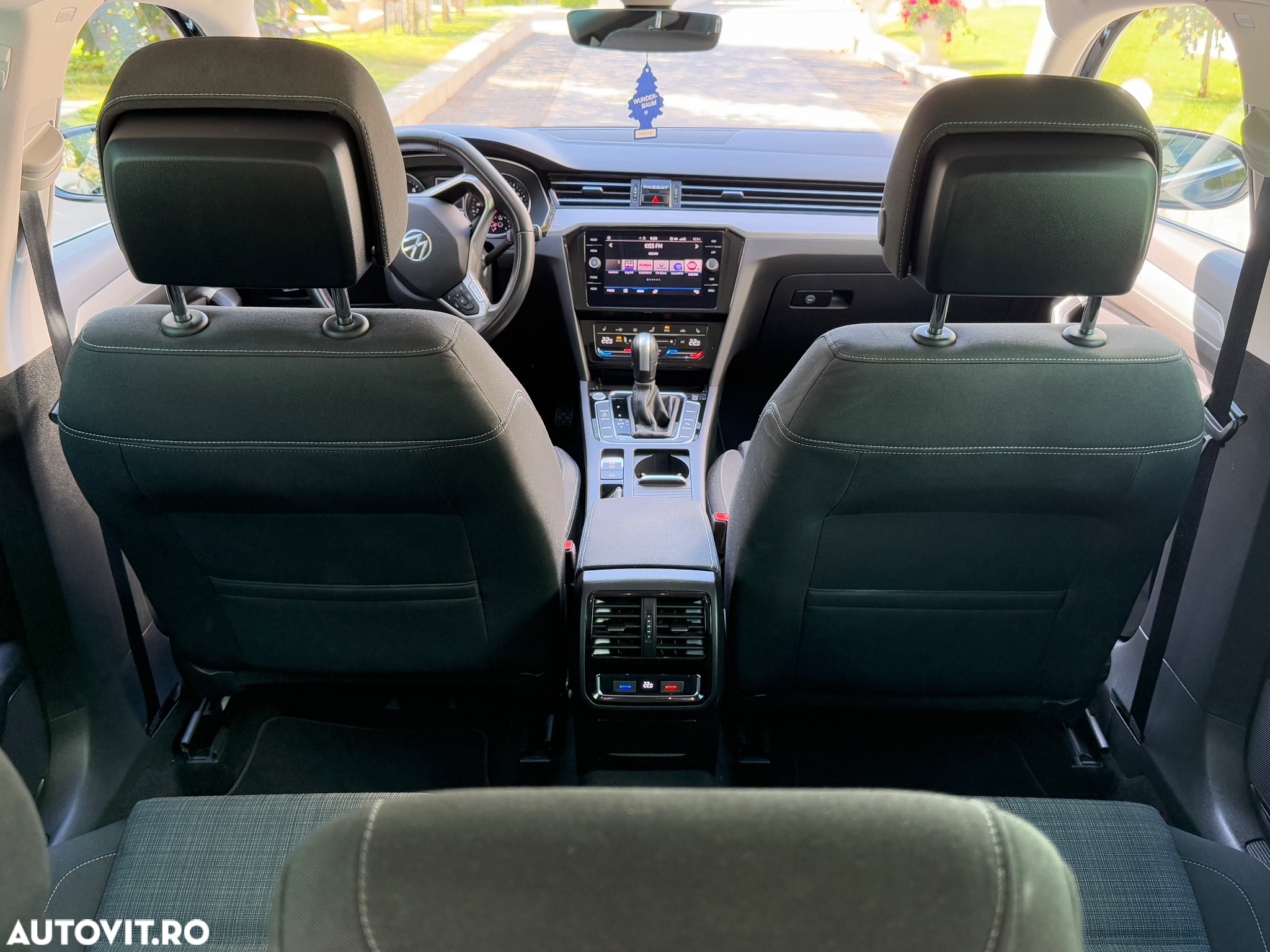 Volkswagen Passat Variant 2.0 TDI DSG Business - 7