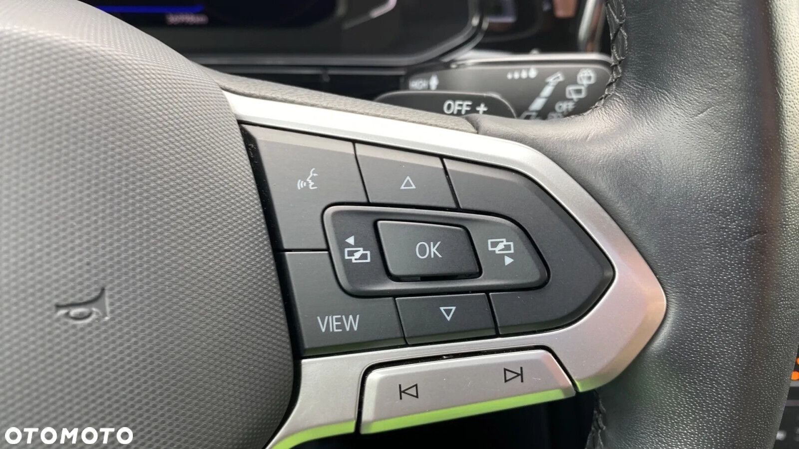 Volkswagen T-Roc - 22