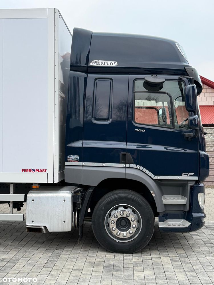 DAF CF 300 / E6 / ACC / SILNIK 10 837 cm3 / IZOTERMA+ WINDA/ 18 PALET  / 2020ROK / RETARDER / SPROWADZONY / JAK NOWA - 23