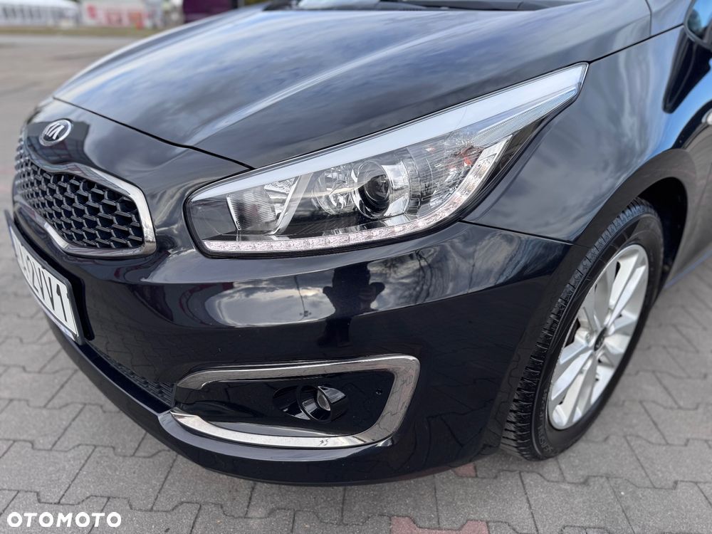 Kia Ceed - 5