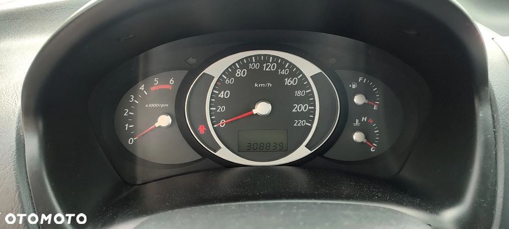 Hyundai Tucson 2.0 CRDi Premium 2WD - 6