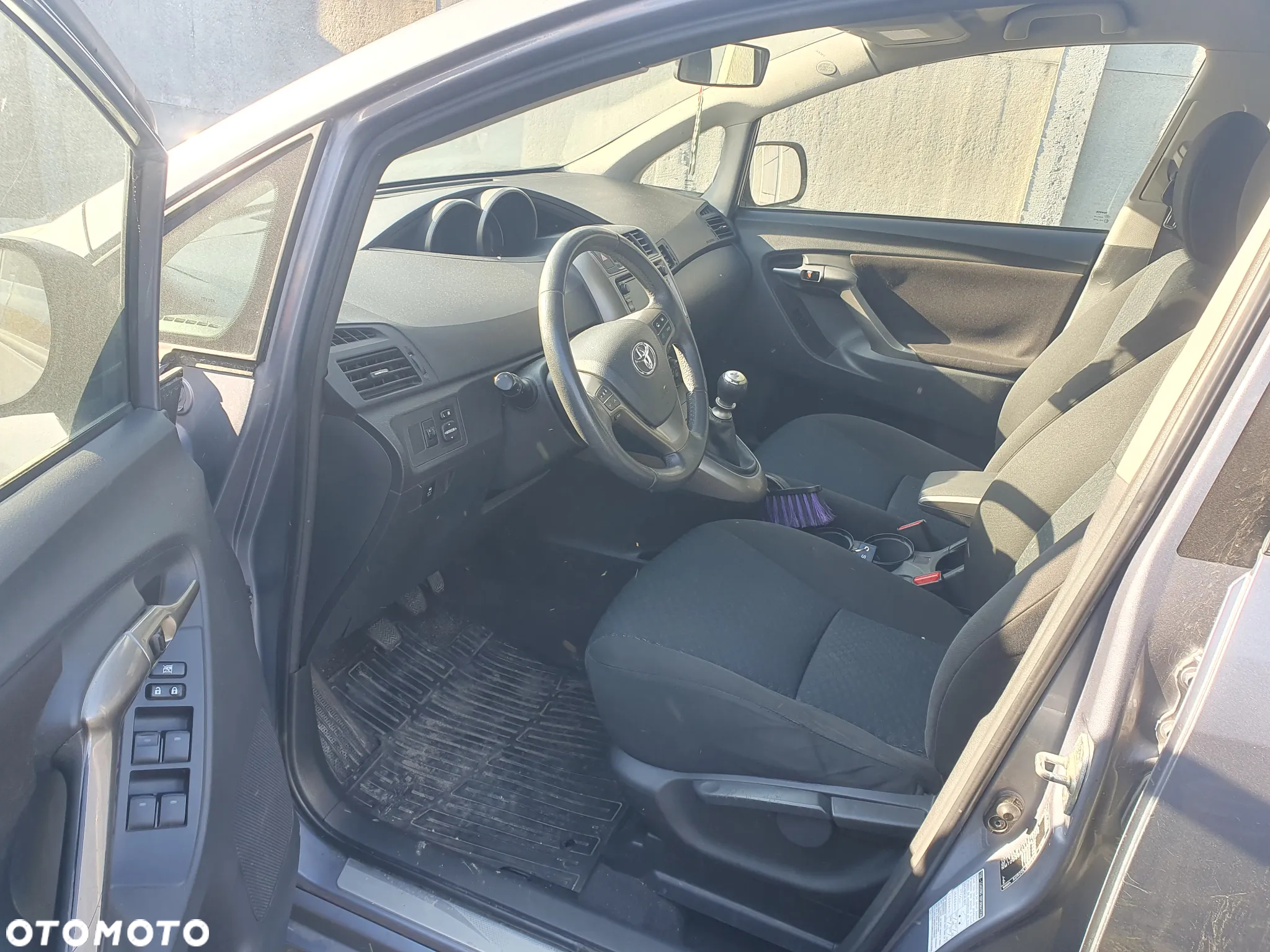Toyota Verso 2.0 D-4D Luna 7os - 25