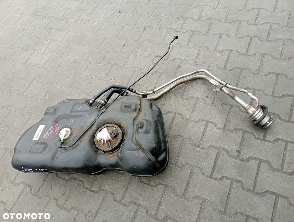 FORD TRANSIT COURIER ZBIORNIK PALIWA 1.0 ECOBOOST - 1