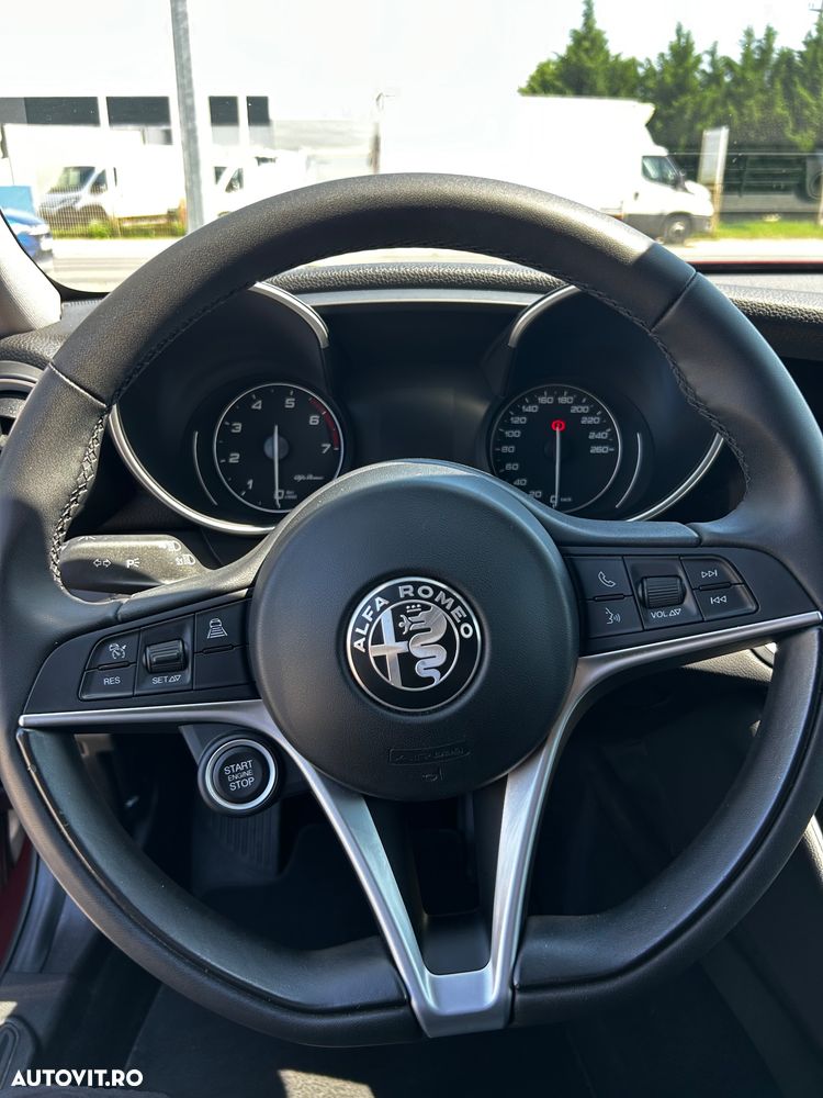 ALFA ROMEO Giulia 2019 — imagine 25
