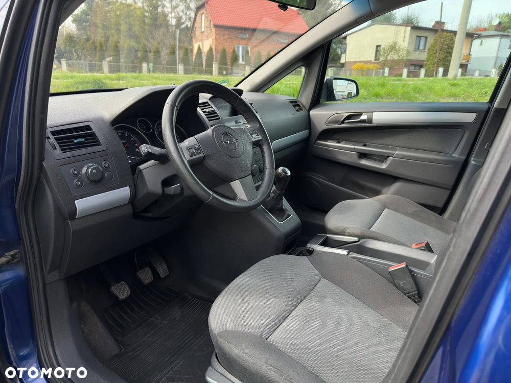 Opel Zafira 1.8 - 5