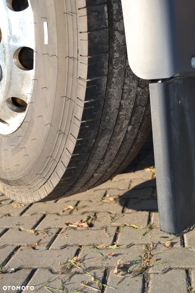 MAN TGX 26.400 TRZECIA OŚ SKRĘTNA RAMA  7.5 m KLIMATYZACJA - 29