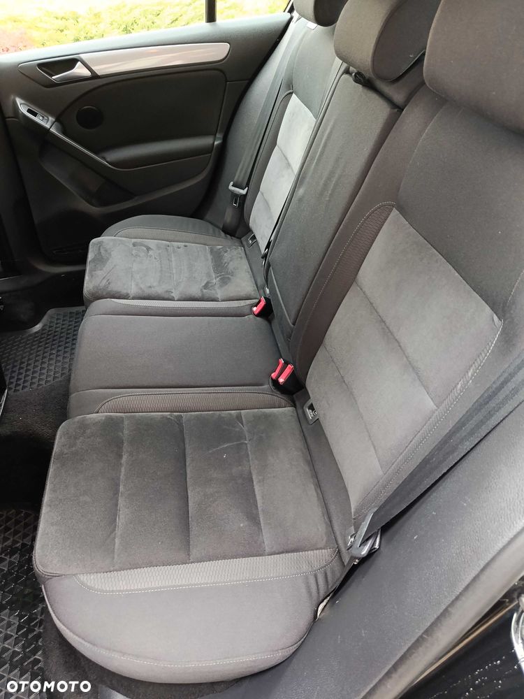 Volkswagen Golf - 5