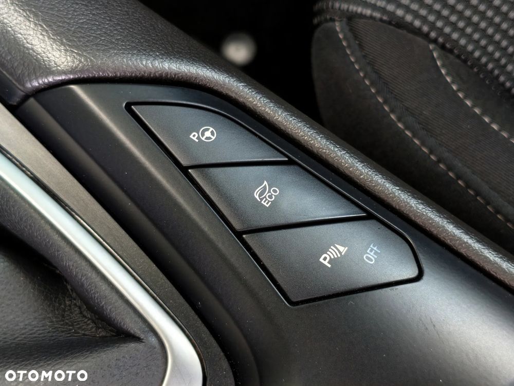 Ford Mondeo - 16
