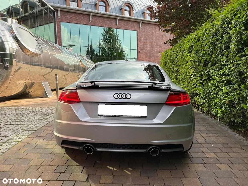 Audi TT Coupé - 10