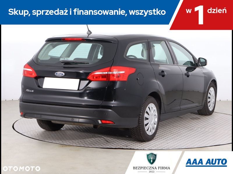 Ford Focus SW - 7