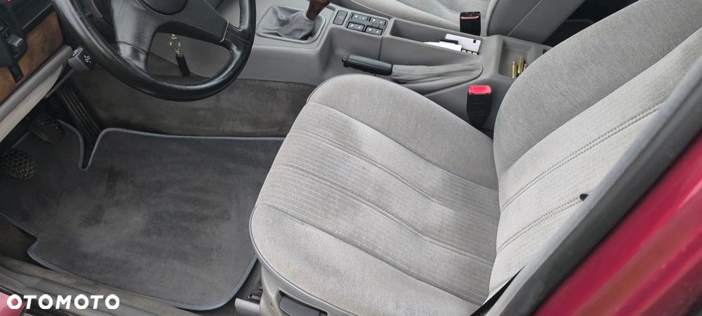 BMW Seria 7 730i - 7