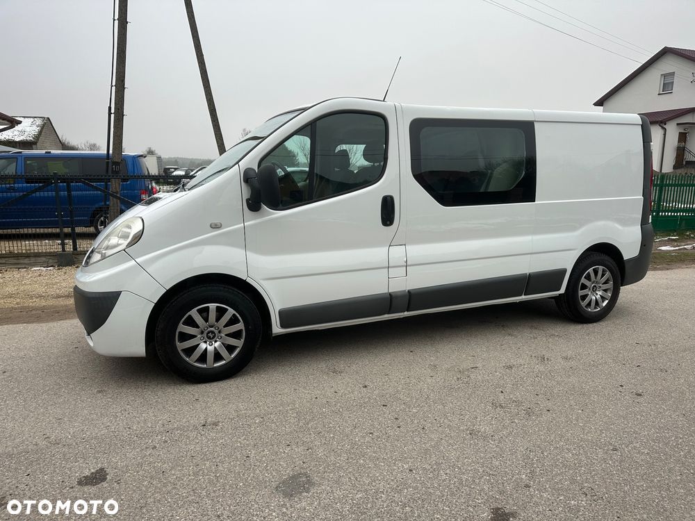 Renault Trafic - 2