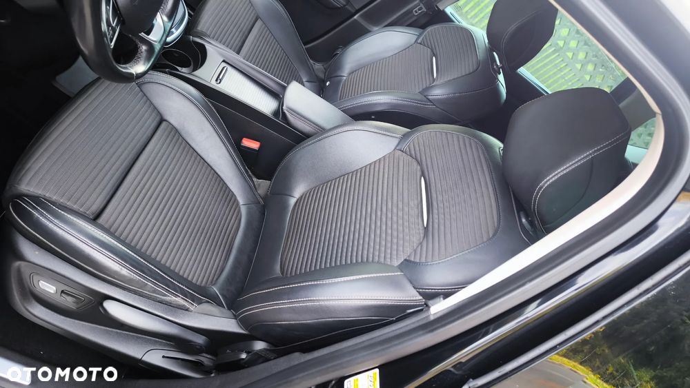 Renault Scenic - 28