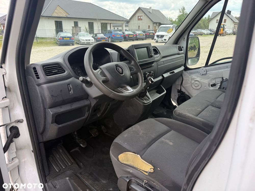 Renault Master - 10
