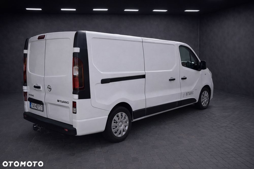 Opel Vivaro - 3