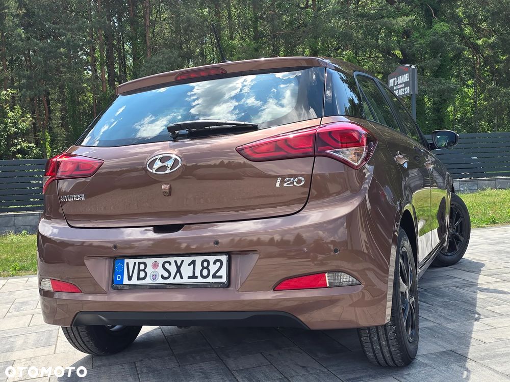 Hyundai i20 1.2 Fifa World Cup Edition - 11