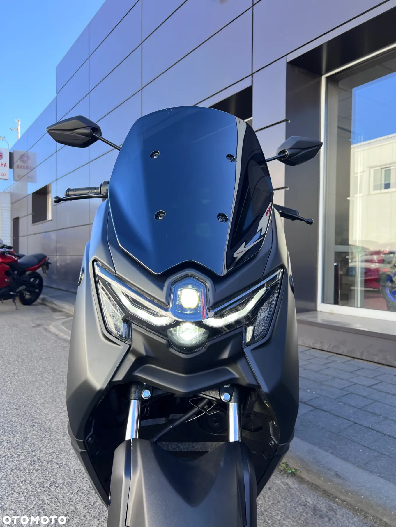 Yamaha NMAX - 31