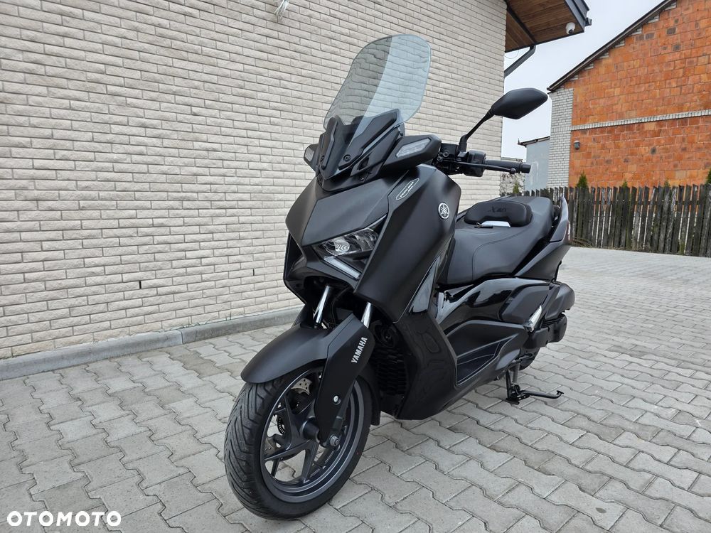 Yamaha X-max - 4