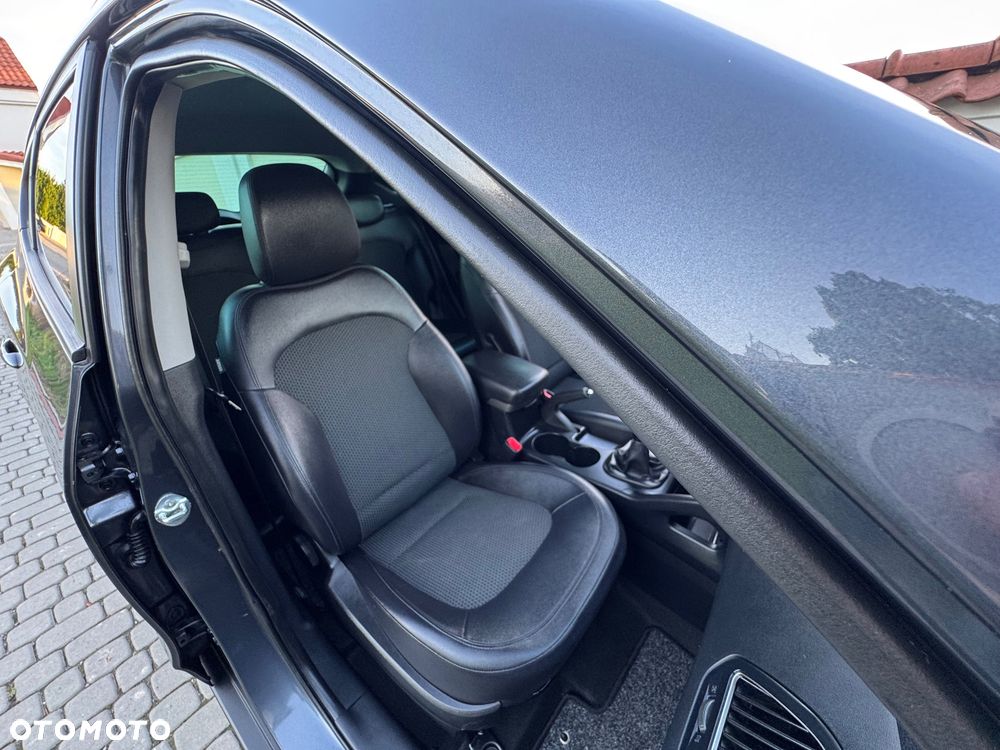 Hyundai ix35 - 18