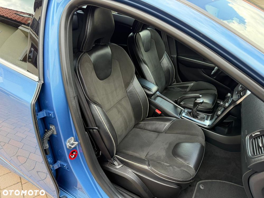Volvo V40 D2 RDesign - 15