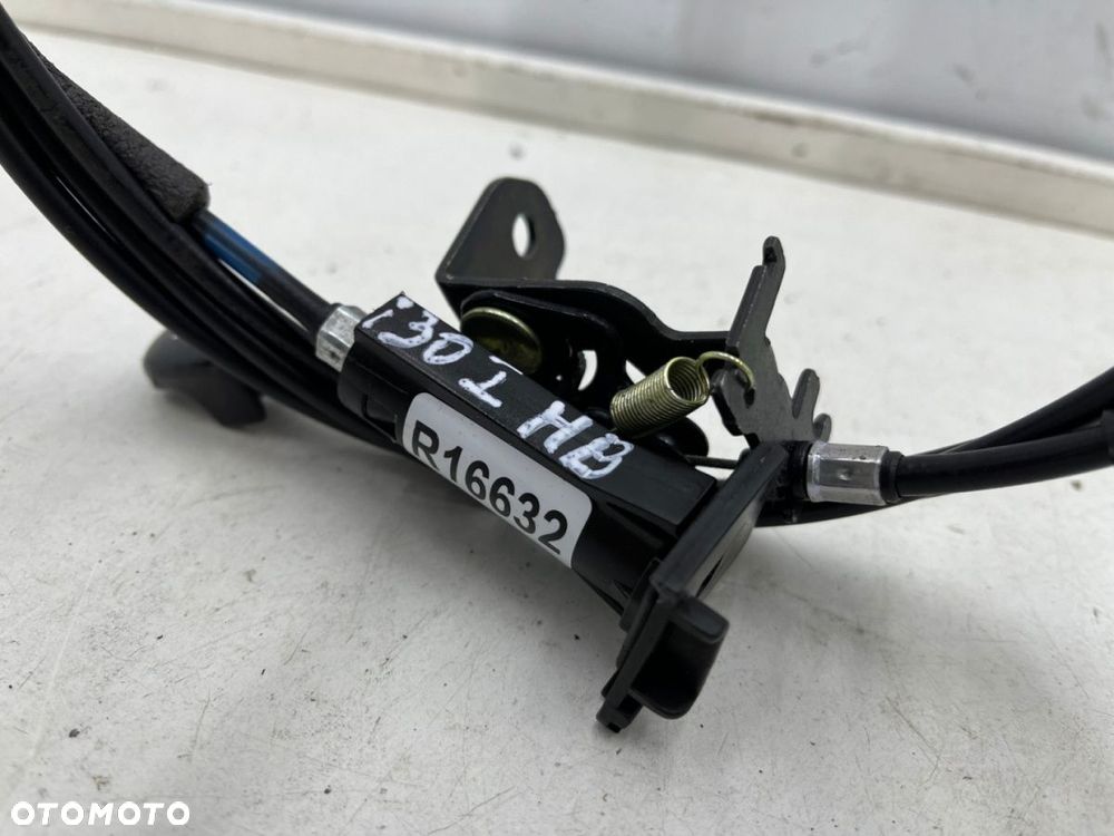 Linka klapki wlewu paliwa Hyundai i30 I FD 07-12r. HB 5Drzwi klamka zamek otwierania rygiel - 4