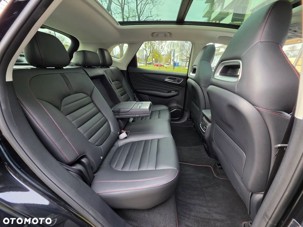 MG HS 1.5 T-GDI Exclusive DCT - 33