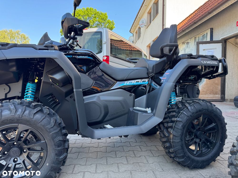 CFMoto CForce - 10