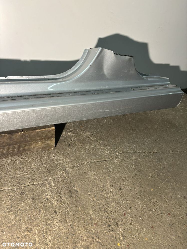 Próg prawy/lewy sedan/kombi 04-11 Audi A6 C6 - 7