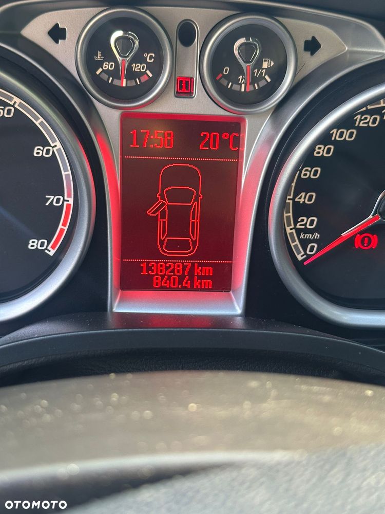 Ford Focus 2.5 ST - 7