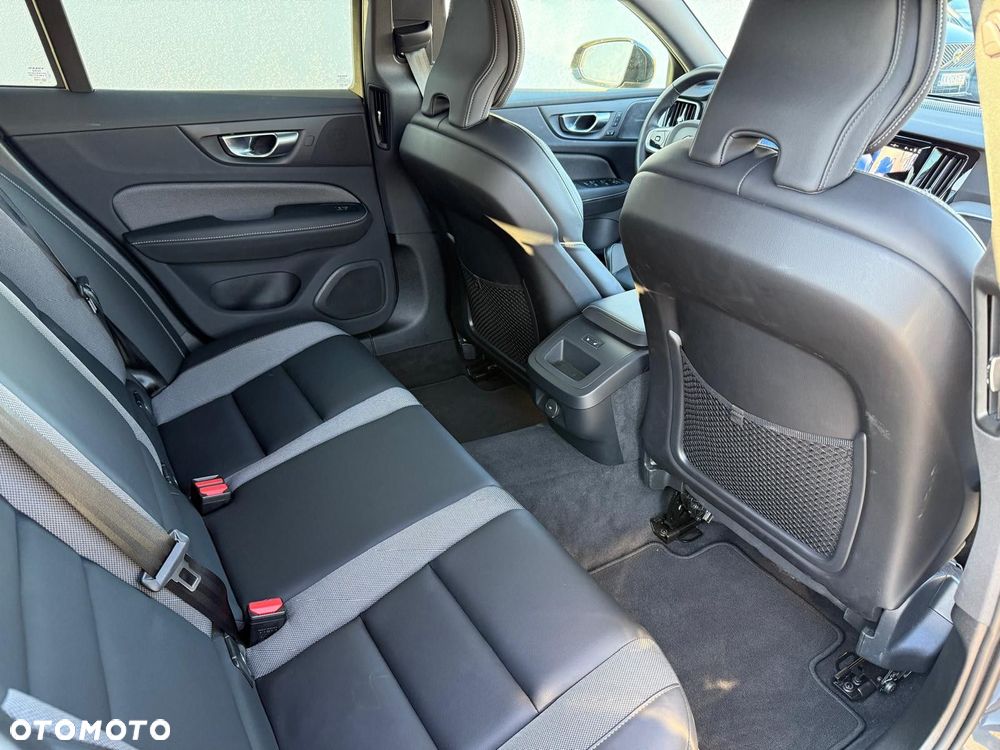 Volvo V60 - 19