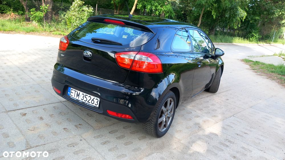 Kia Rio 1.2 Dream-Team Edition - 3