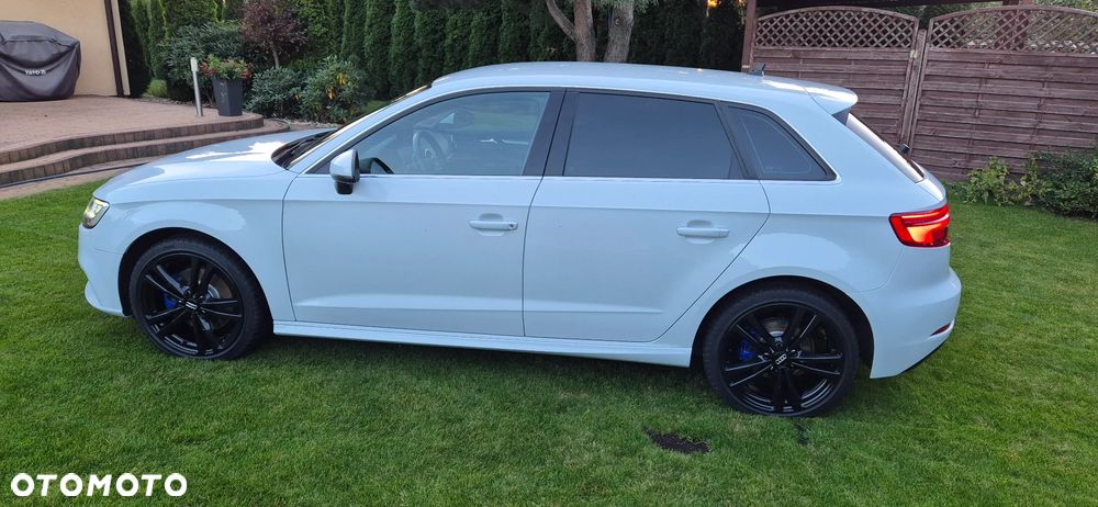 Audi A3 Sportback 1.4 TFSI e-tron S tronic - 12