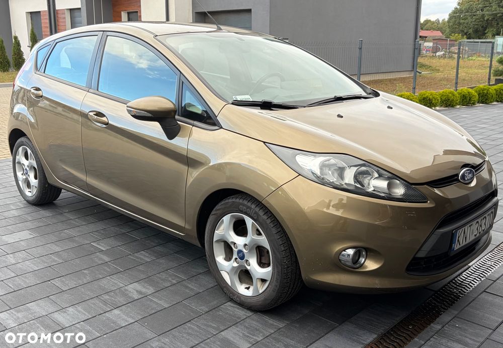 Ford Fiesta - 6