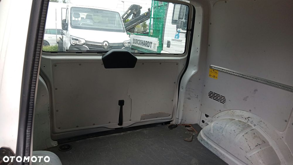 Volkswagen TRANSPORTER T6.1 - 17