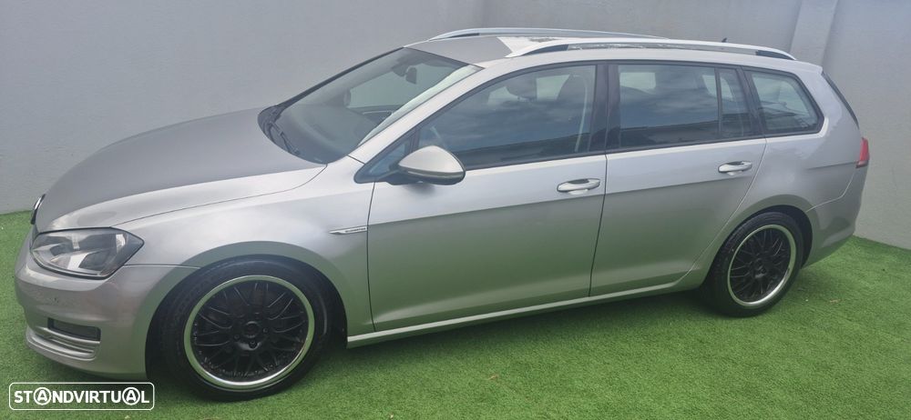 VW Golf Variant - 2